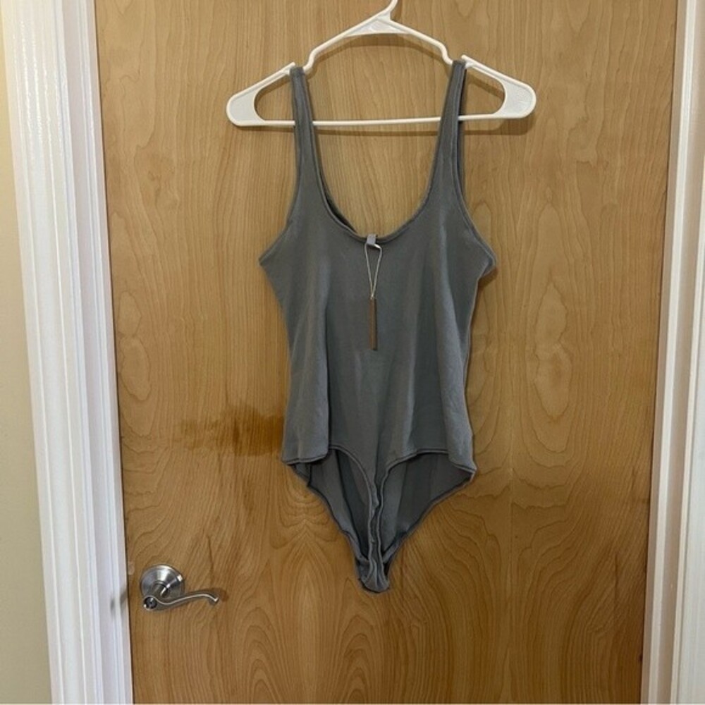SKIMS Ribbed Stretch Cotton Thong Bodysuit - Pacific - Size 3X -NWT - Picture 3 of 6